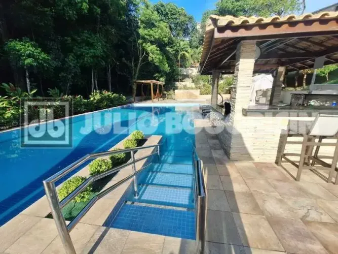 Casa em Condomínio : Duplex / Residencial / Freguesia (Jacarepaguá)