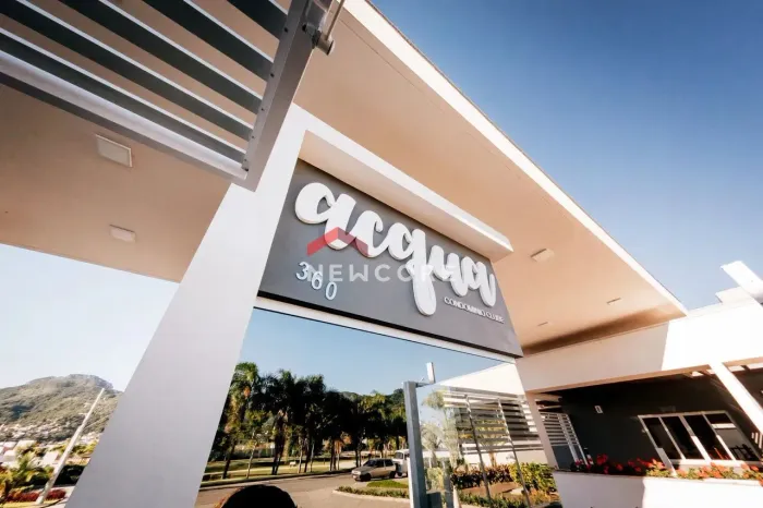 Lote em condomínio em Avenida Deltaville - Beira Rio - Biguaçu/SC