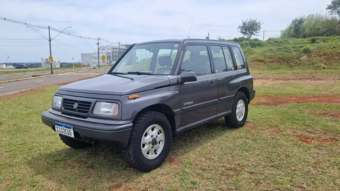 Suzuki Vitara JLXi 1997 4 portas