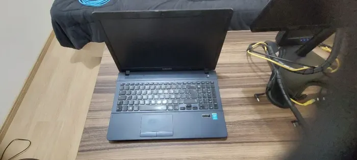 Notebook Samsung i7 com SSD - Tela 15,6?