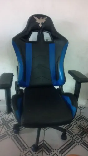 Vendo cadeira gamer ou troco valor 600  *
