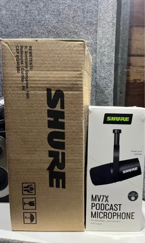 Microfone Shure MV7x (Original)- usado