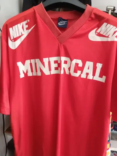 Camiseta de basquete feminino Minercal Sorocaba anos 80