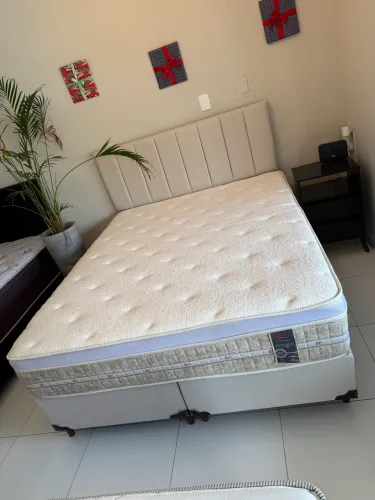 Colchão QUEEN CASTOR + BASE + CABECEIRA TOP - Entrego! 