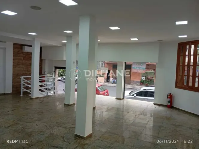Loja 100m2 com 3 Ar-condicionados, Portão elétrico e Escritório