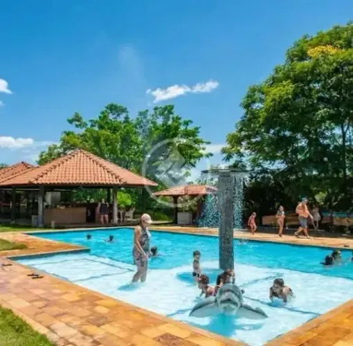 Casa Maravilhosa no Condominio Nossa fazenda por R$ 1.400.000,00 , estilo sítio, com vário
