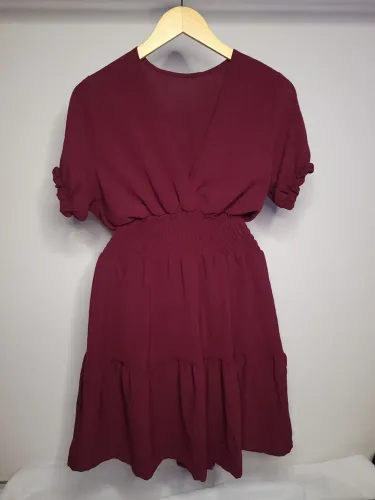 Vestido vinho decote V tecido duna - Tamanho M (veste até 44/46)