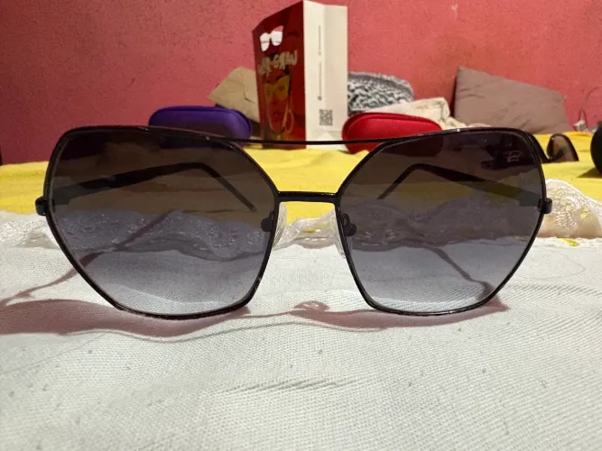 Vendo óculos de sol ferrovia NOVO