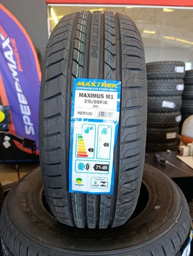 Pneu maxtrek 215/65R16 98H