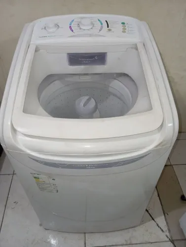 Máquina de lavar Electrolux 10kg