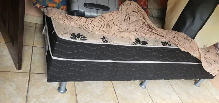 Cama solteiro