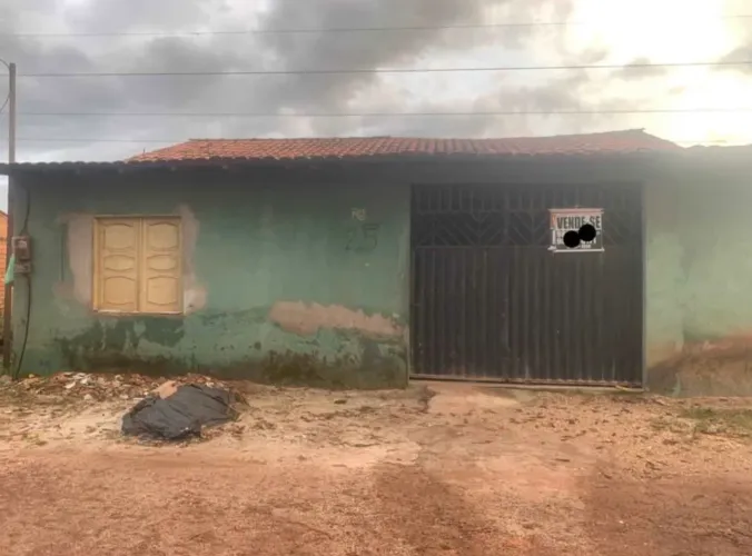 VENDO CASA EM BENEVIDES+