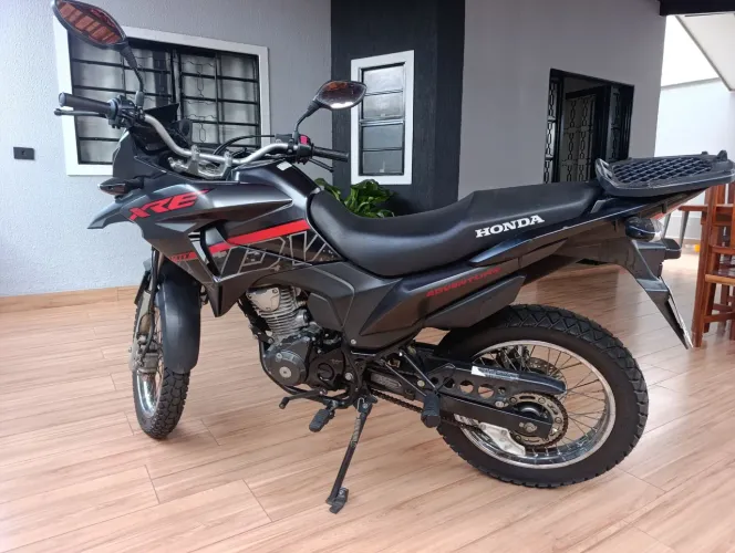 XRE 190 Honda 2023 ótimo estado de conservação