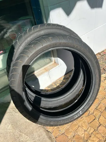 PNEUS METZELER