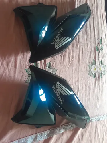 Carenagem lateral (asas) titan 160