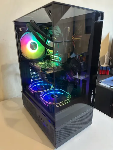 CPU Gamer Core i5 10400 / 16GB / RX 580 / SSD