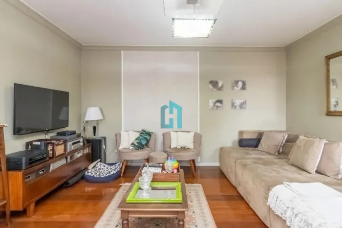 Apartamento mobiliado à venda em Mirandópolis, com excelente padrão de conforto e localiza