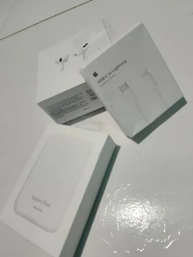 Airpods+carregador por indução.