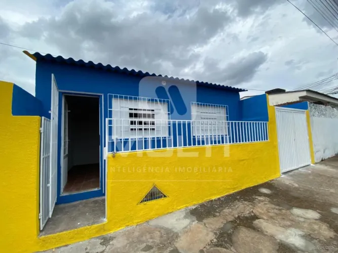 Casa - CUSTODIO PEREIRA