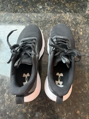 Tenis under armour feminino 37