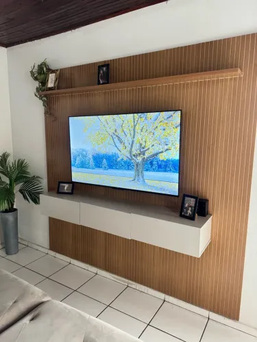 Painel tv ripado com led