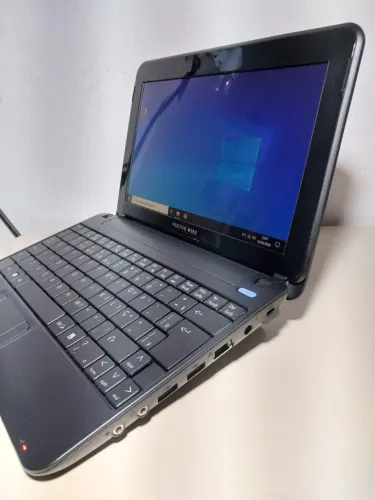 Netbook Positivo carregando e funcionando