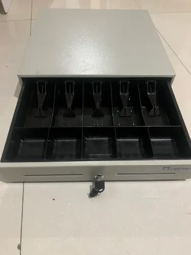 Gabinete para dinheiro