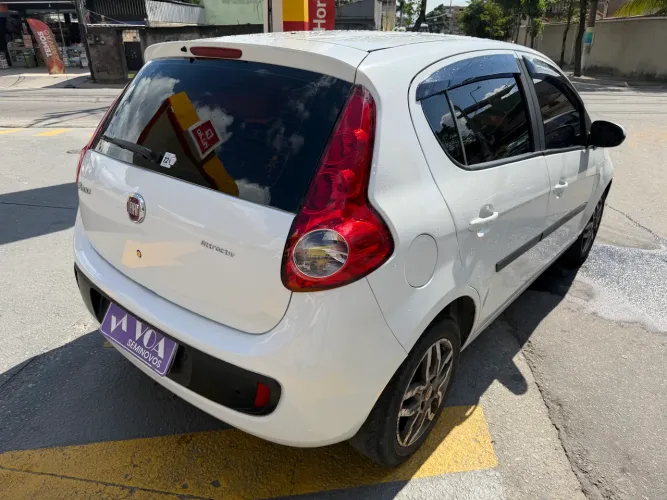 Fiat Palio Attractive 1.0 EVO Fire Flex 8V 5P 2015