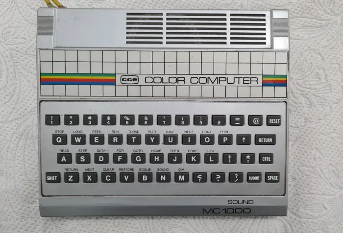 CCE MC-1000 Color Computer Funcionando + Fonte Original PS-1000 - Raro