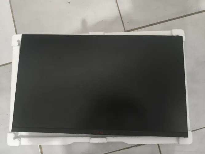 Monitor Pichau v3  24" 