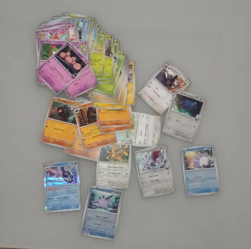 Carta Pokémon 50 unidades