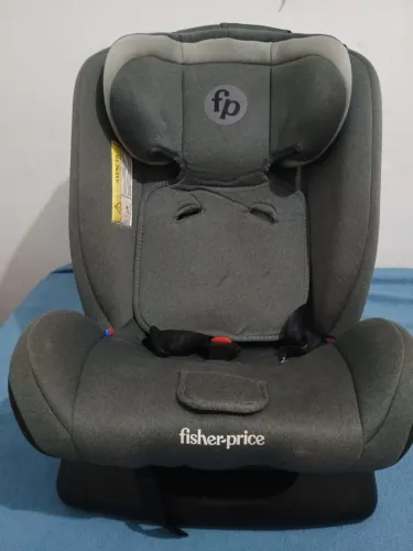 Cadeirinha e Bebê conforto