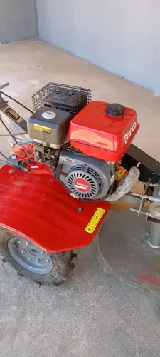 MOTOCULTIVADOR (BRANCO)