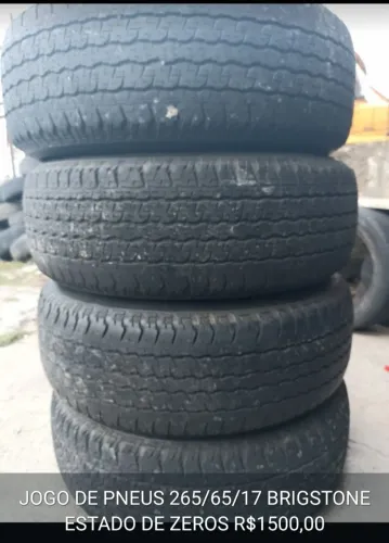 Jogo de pneus 265/65/17