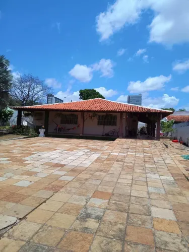 Oportunidade- VENDE-SE 2 TERRENOS JUNTOS COM CASA NO OLHO D'ÁGUA - 2.000 m²