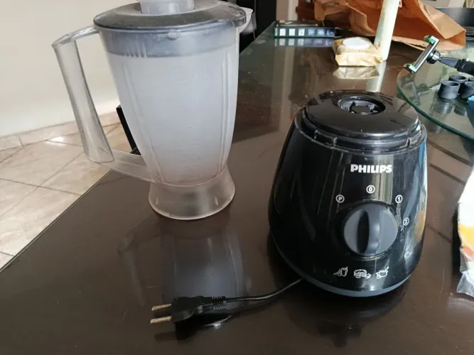 Liquidificador 127 volts perfeito estado e funcionamento