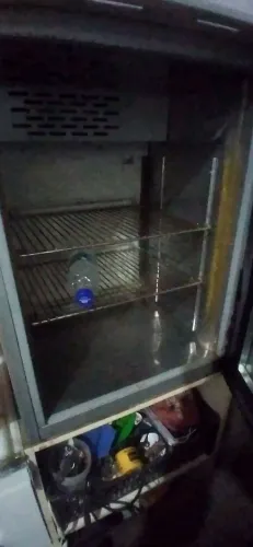 Freezer red bull frigobar 