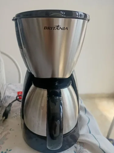Vendo cafeteira britanea modelo bcf 32b.nova na cx.Só foi usada uma vez.