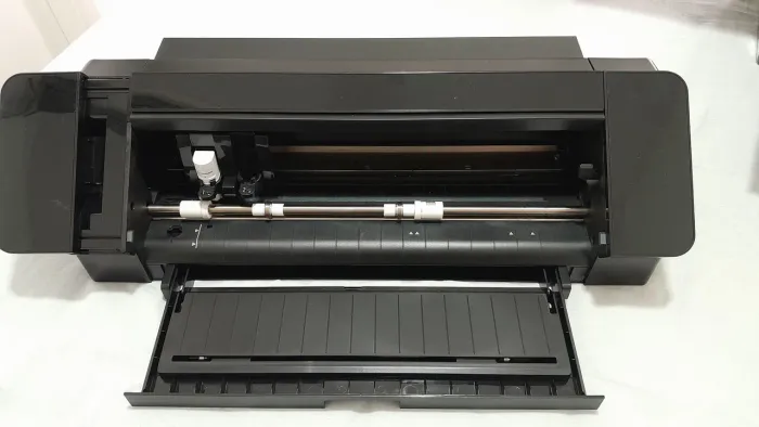 Maquina de recorte de papéis Cameo 4 Silhouette