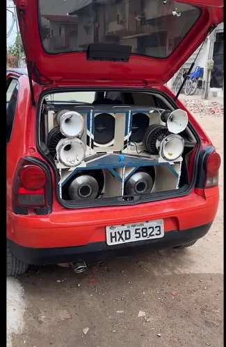 Som de mala automotivo 