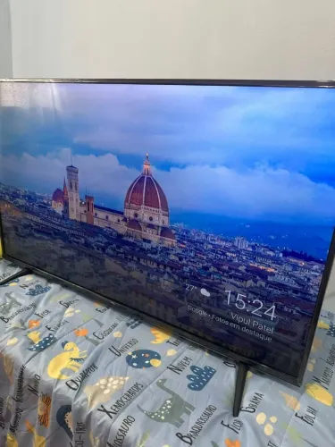 TV SMART ANDROID E PLAY STORY 