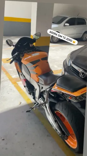 Cbr1000rr Repsol 2011/ 9mil km zerada 