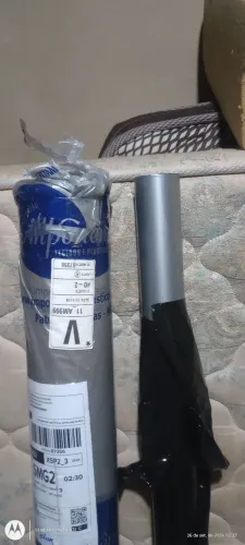 Vende se um papel pra fazer envelopar carro cor prata telefone *
