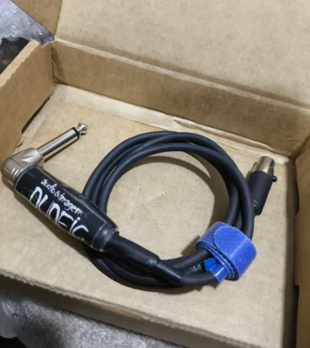 Cabo para instrumento bodypack P10 mono x Mini XLR 03 pinos AKG/PhenyxPRO ou 04 Shur