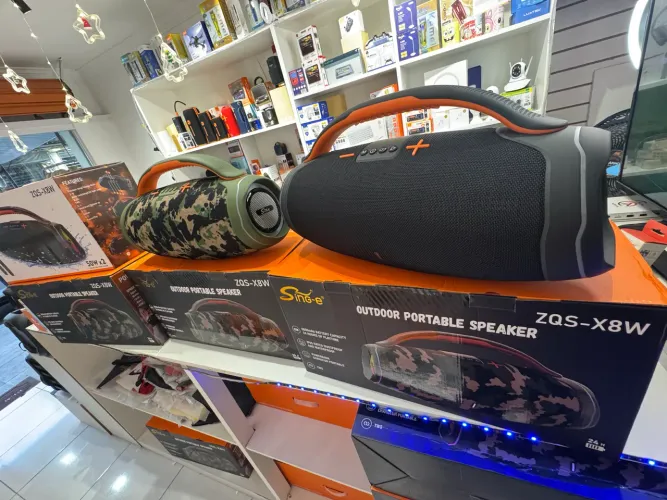 SOM BLUETOOTH PORTÁTIL BOOMBOX 