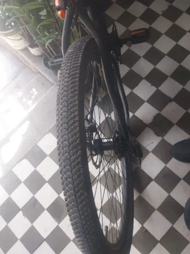 Vendo baki semi-nova