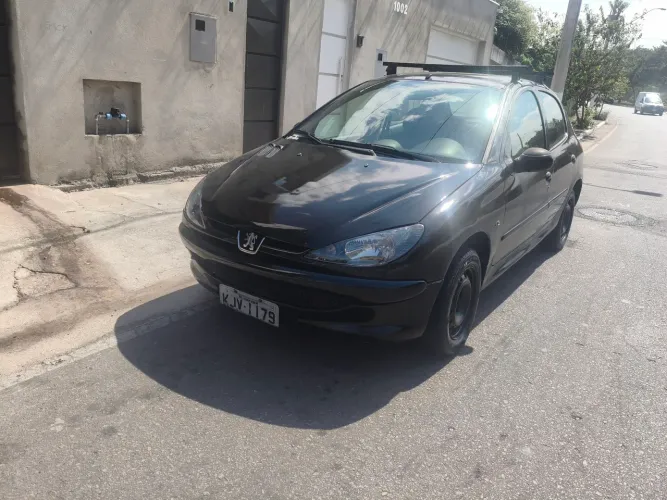 Peugeot 206 Presence 1.4/ 1.4 Flex 8V 5P 2005