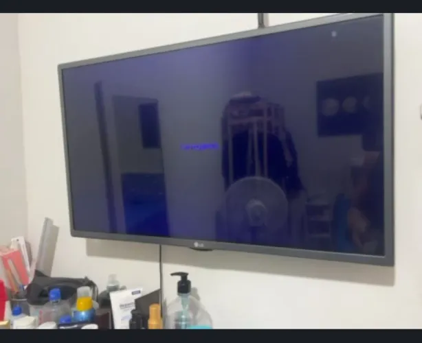 Tv smart 32 nova em perfeito estado