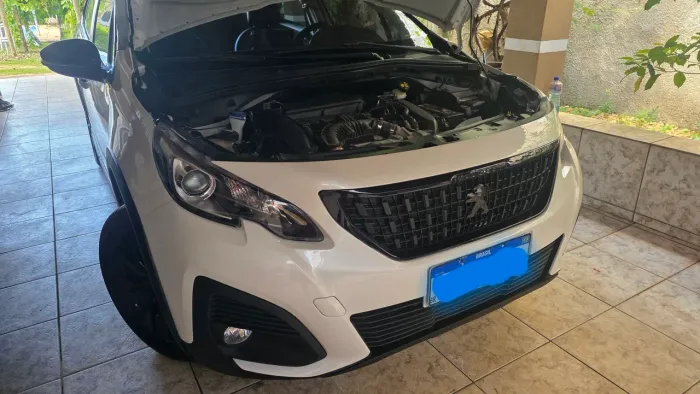 Peugeot 2008 Style 1.6 Turbo Flex 16V 5P Aut. 2023