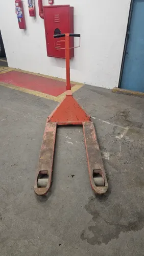 ?Paleteira / Carrinho Hidráulico Manual BYG - 2.000 kg?.